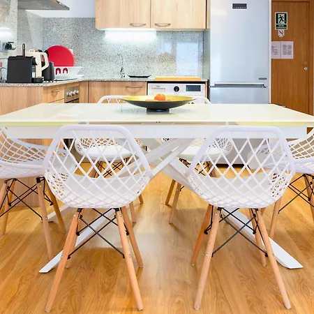 Refugio De Montana, Terraza Con Vistas Y Parking I Andbnb Apartment